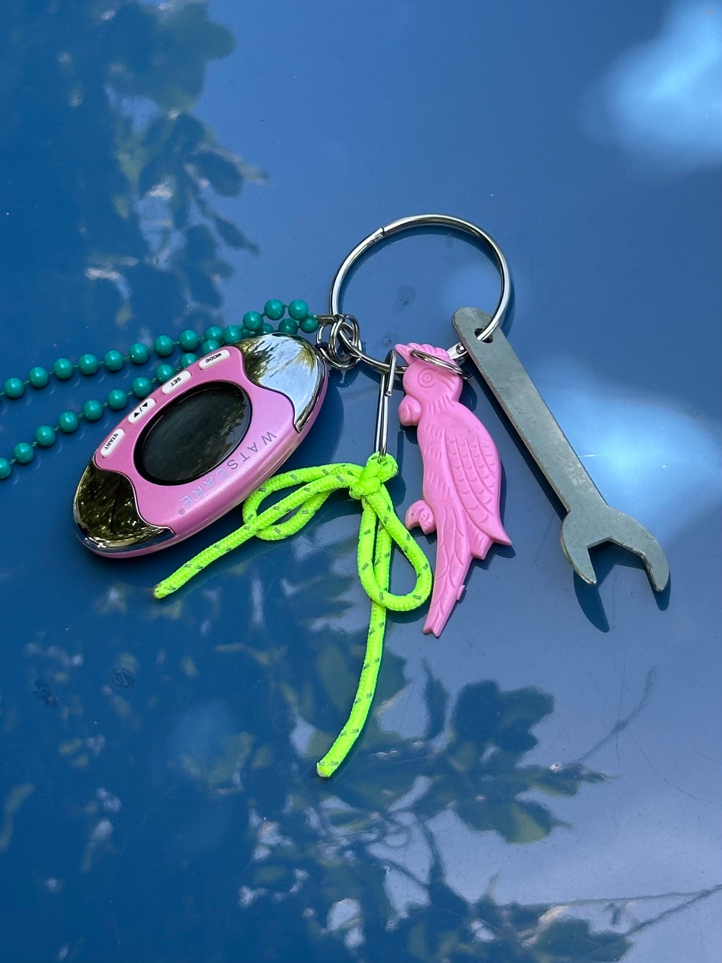 BAG CHARM 👛🔫🐊
